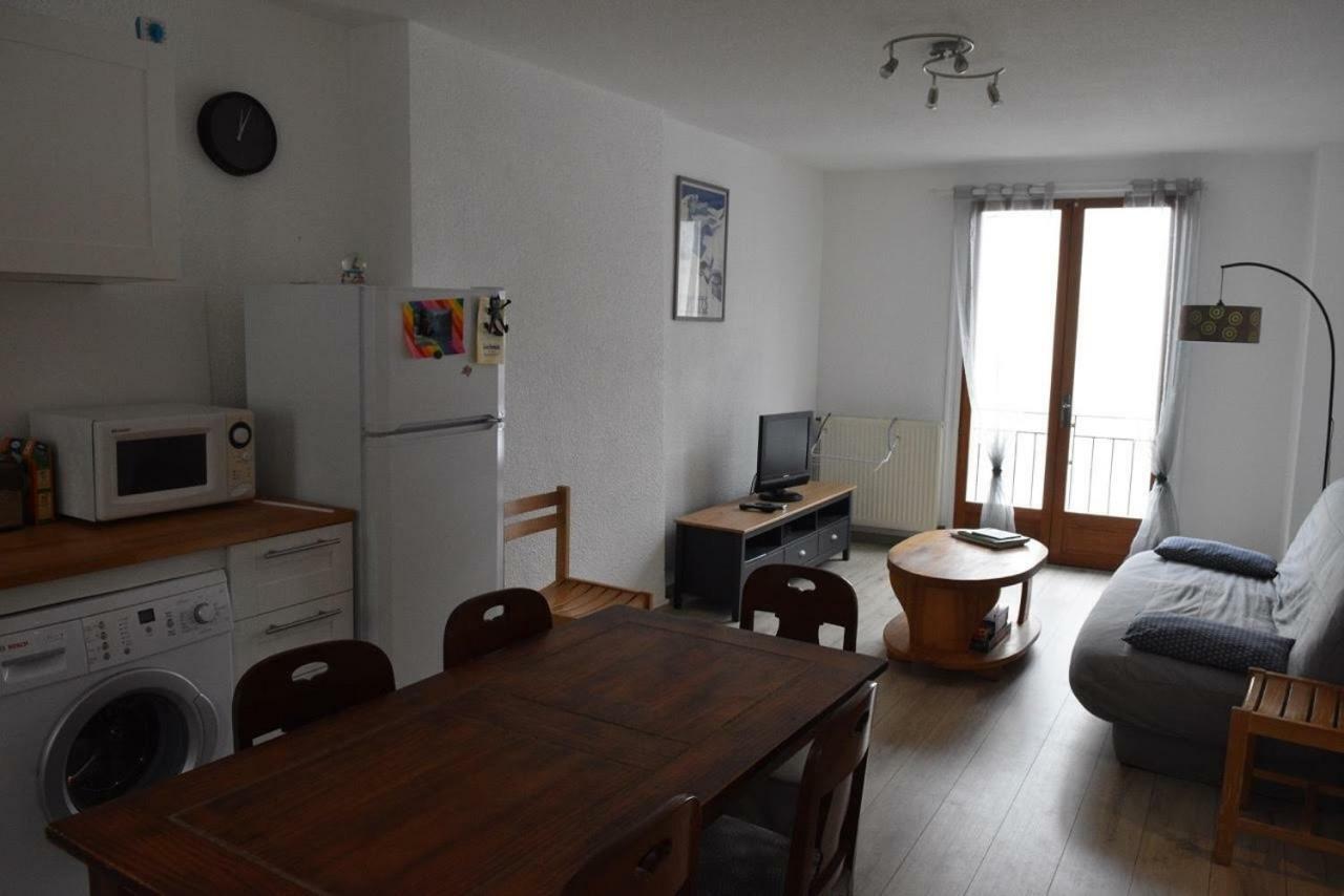 T3 3 Etoiles Hyper Centre Luchon Apartment Bagneres-de-Luchon Exterior photo